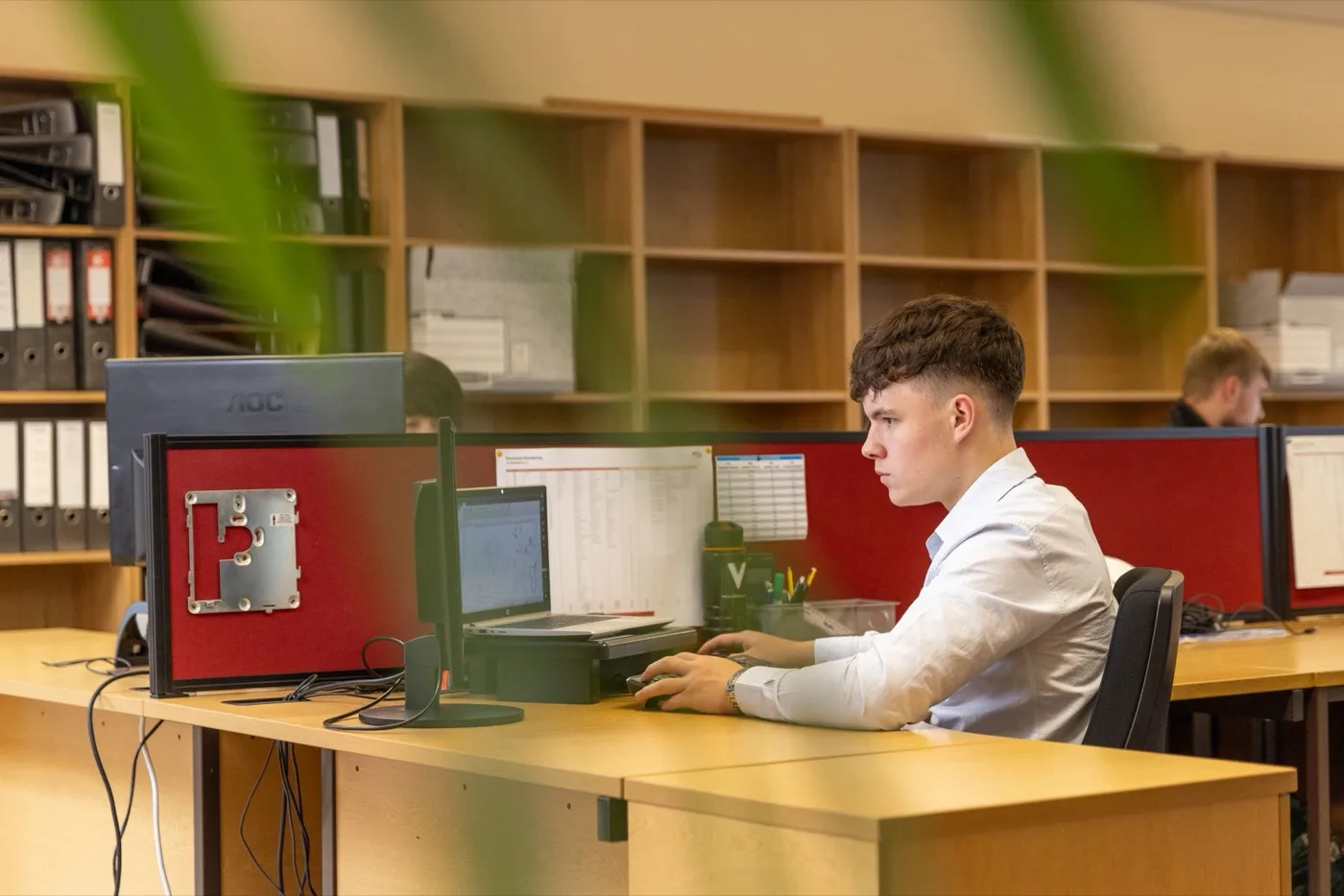Szerződések, nyilvántartások — tűzvédelmi főelőadó képzés